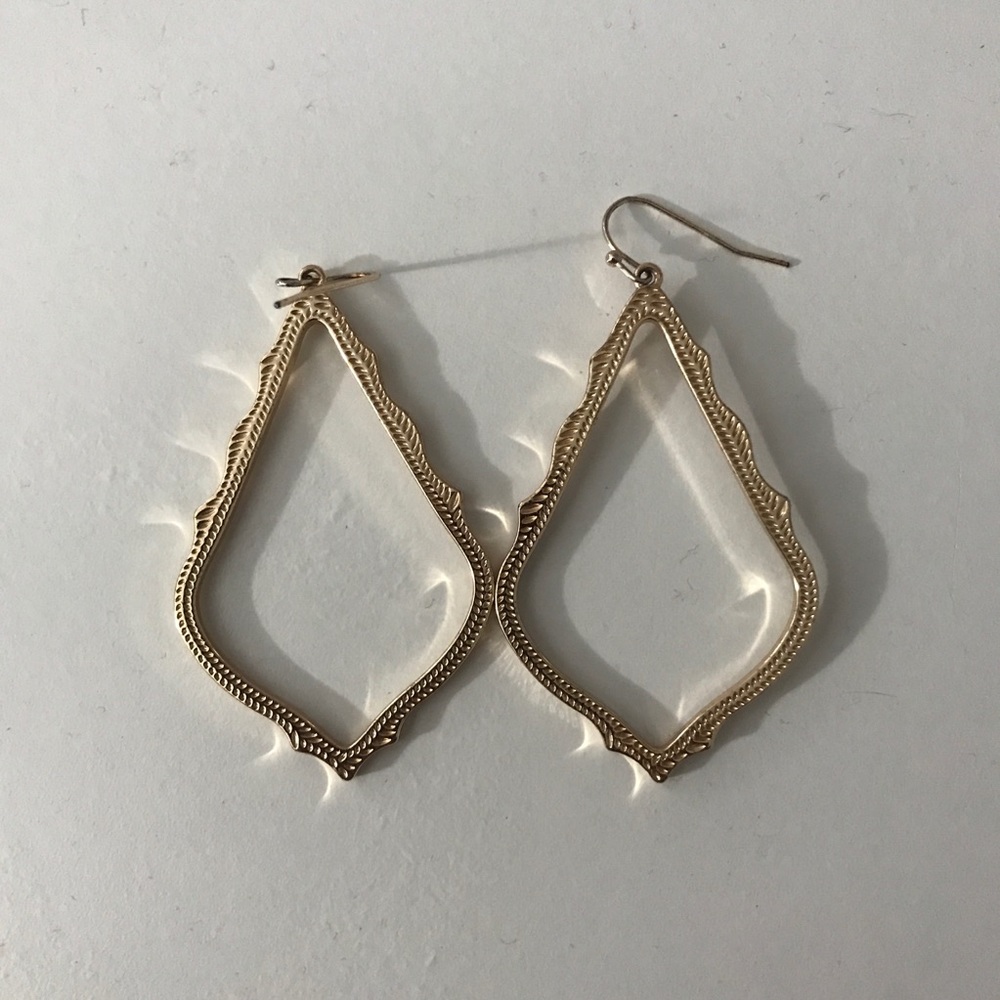 kendra scott sophia earrings